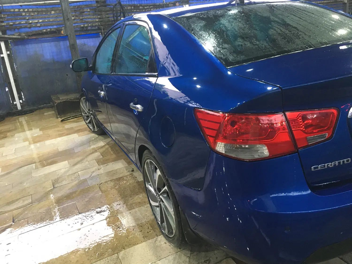 کیا سراتو 2.0 لیتر اتوماتیک GT لاین - 2010