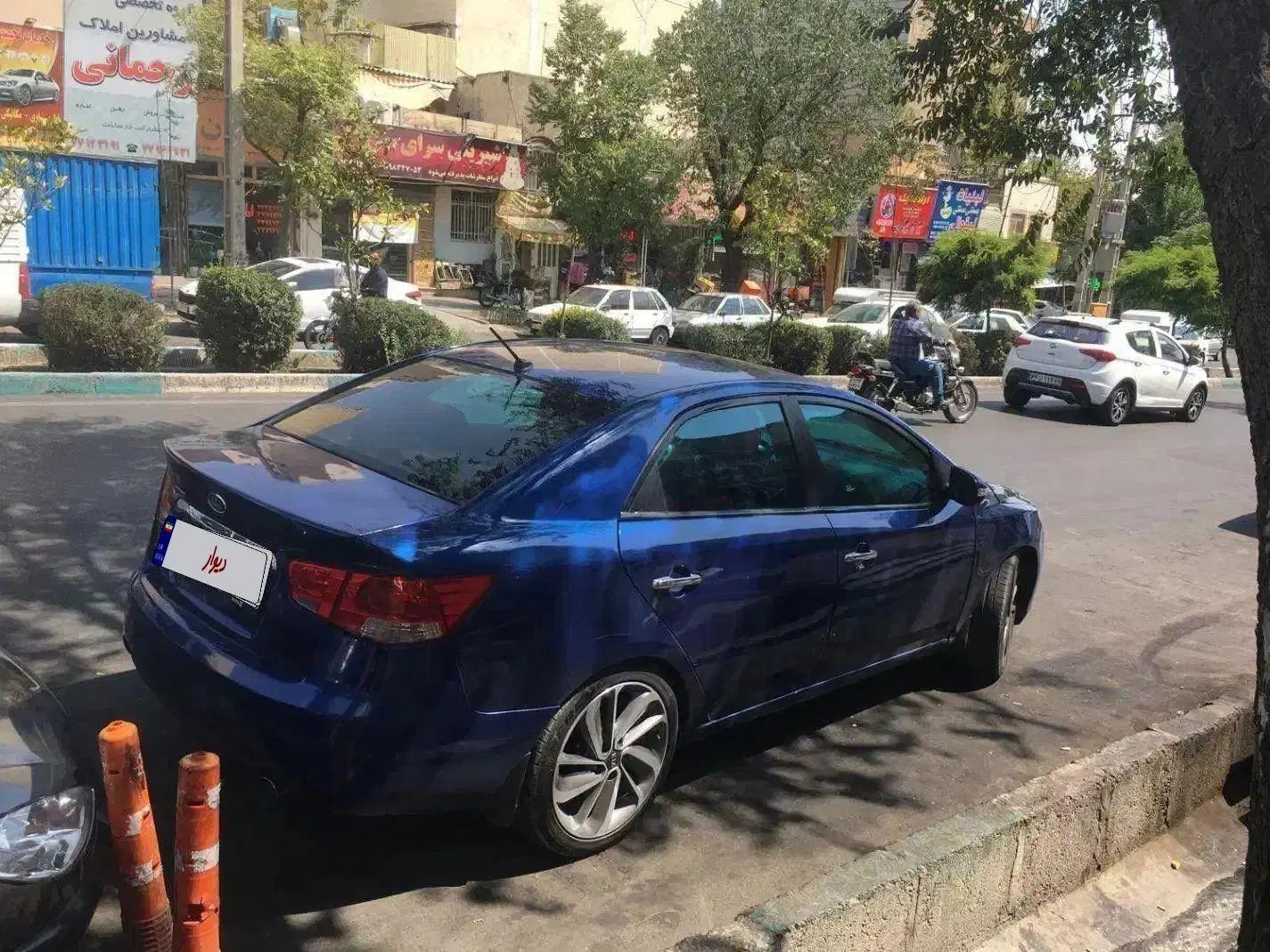 کیا سراتو 2.0 لیتر اتوماتیک GT لاین - 2010