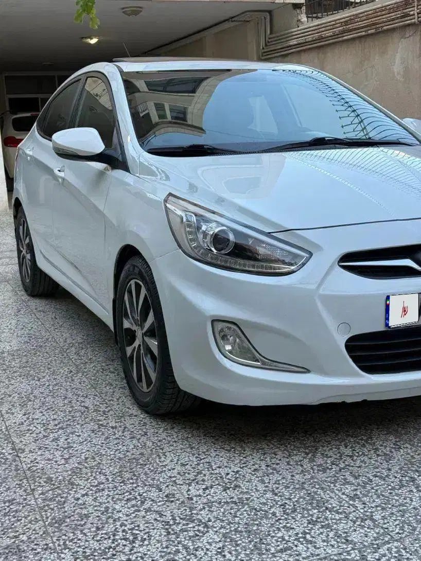 هیوندای اکسنت 1.6 لیتر بلو - 2014