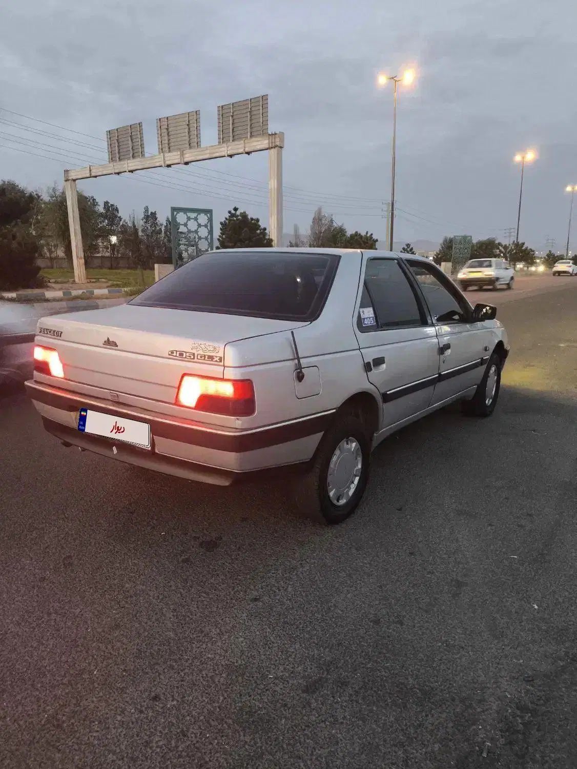 پژو 405 GLX - 1389