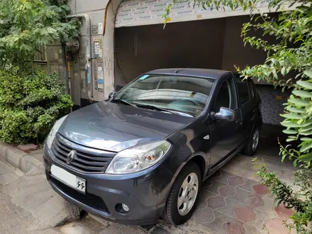 خودرو رنو، ساندرو آگهی ann_19988344