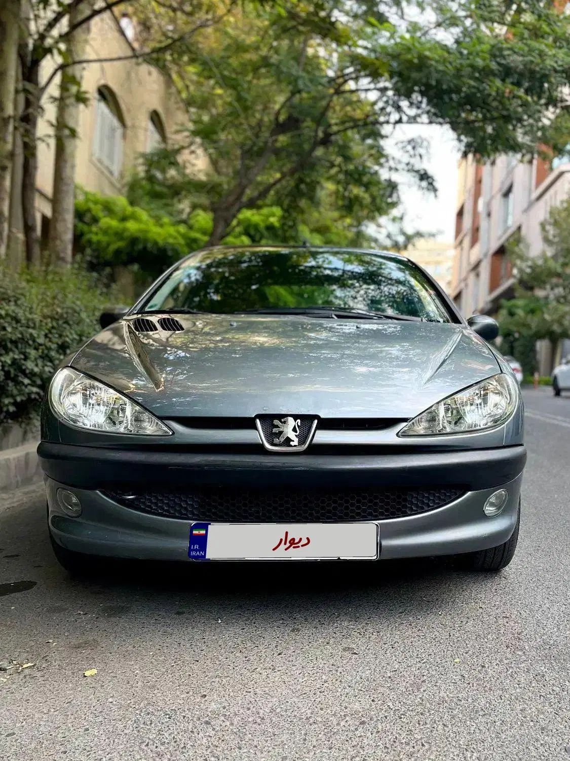 پژو ۲۰۶ صندوق دار v8 - 1395