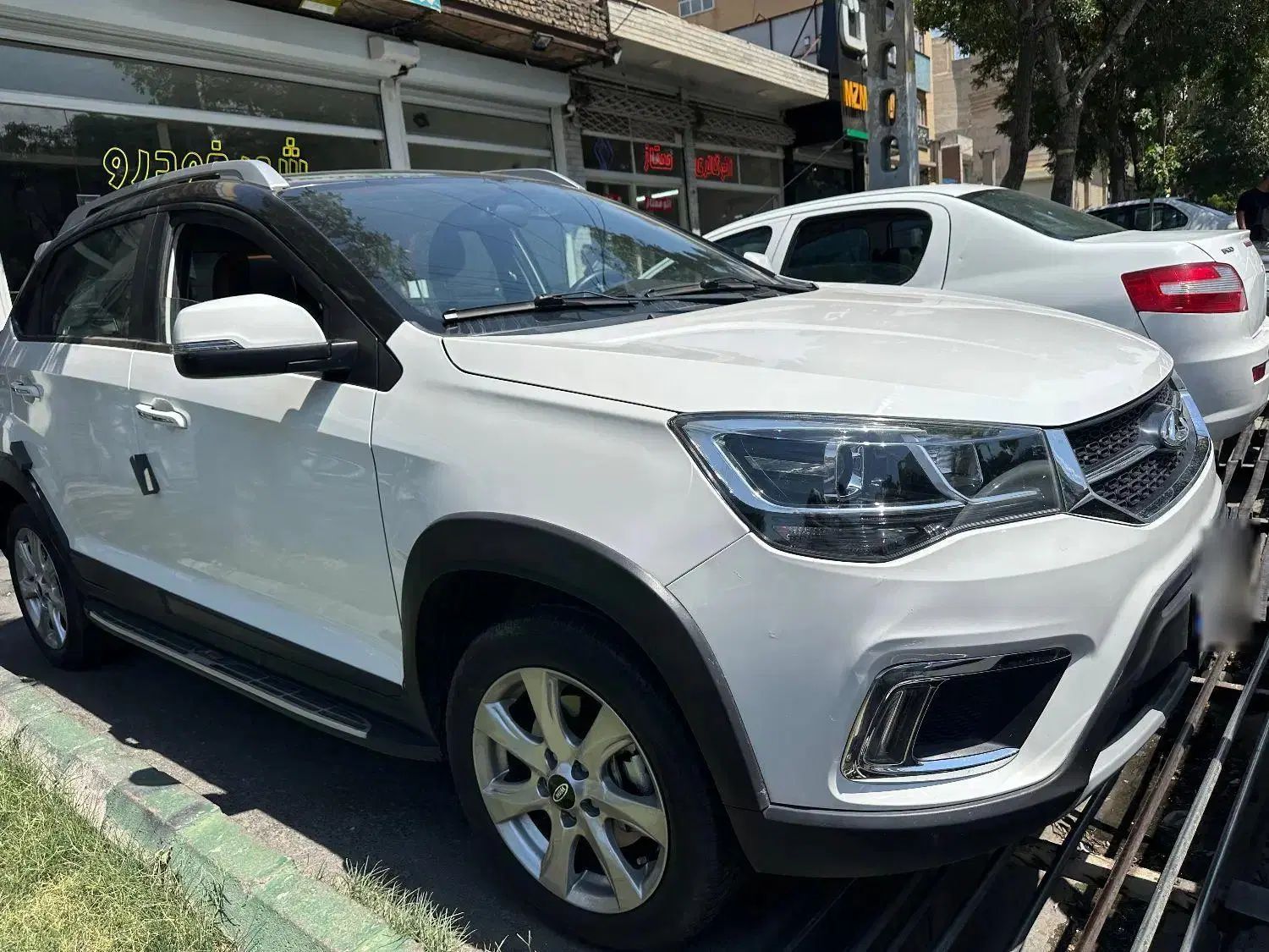 ام وی ام X22 دنده ای اسپرت اکسلنت - 1400