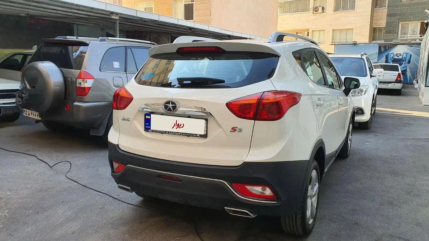 جک S3 اتوماتیک - 1402