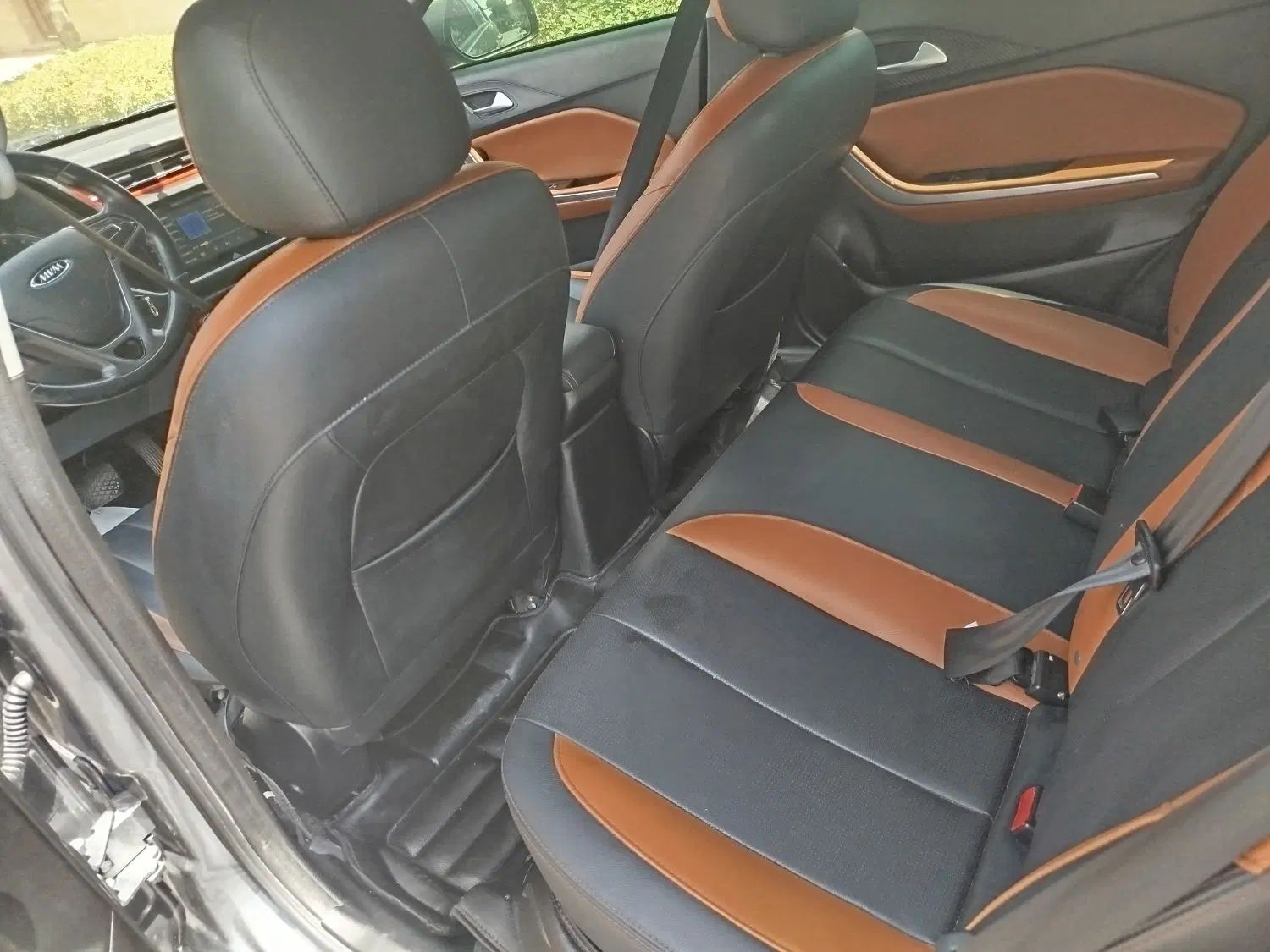 ام وی ام X22 اتوماتیک اسپرت اکسلنت - 1400