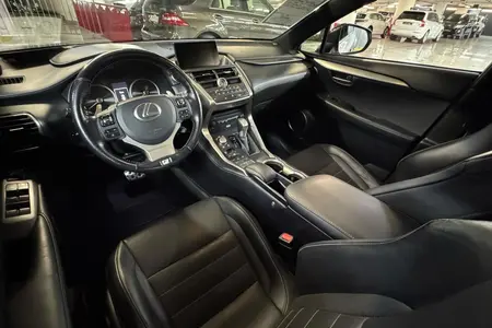 لکسوس NX 200T توربو - 2017
