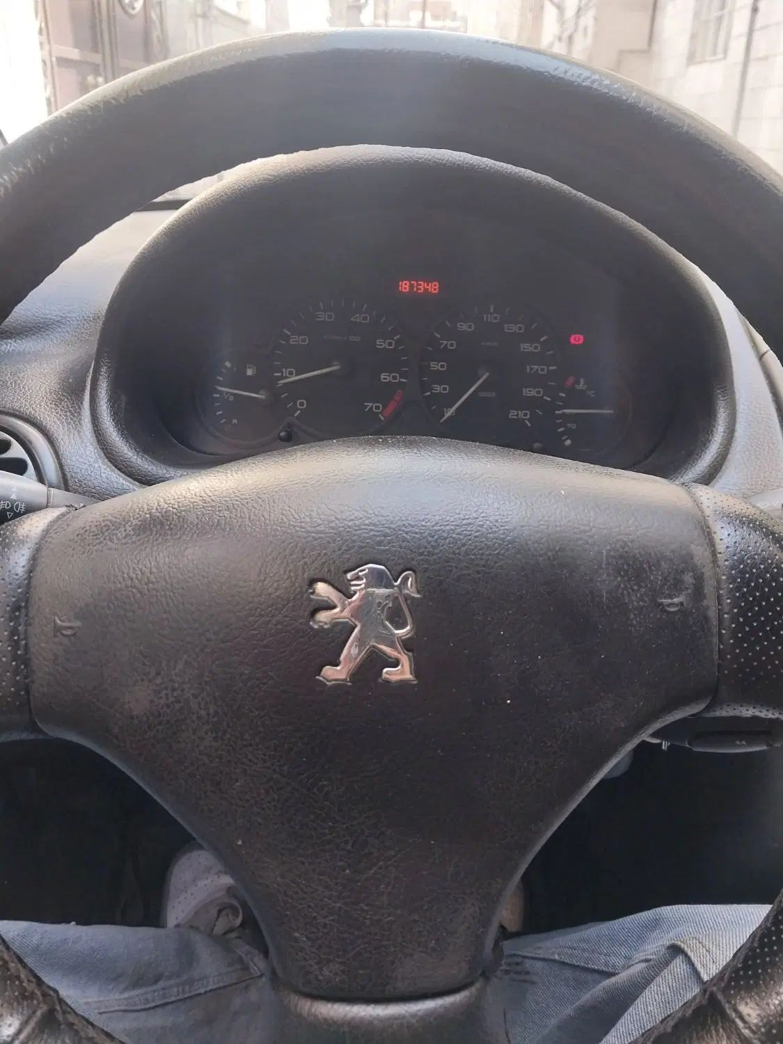 پژو ۲۰۶ صندوق دار v8 - 1388