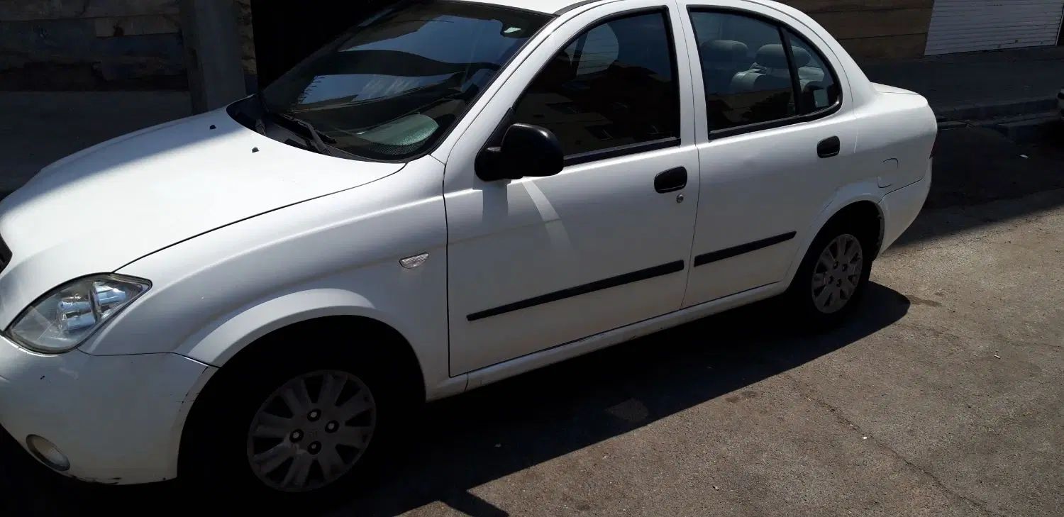 تیبا صندوق دار SX - 1401