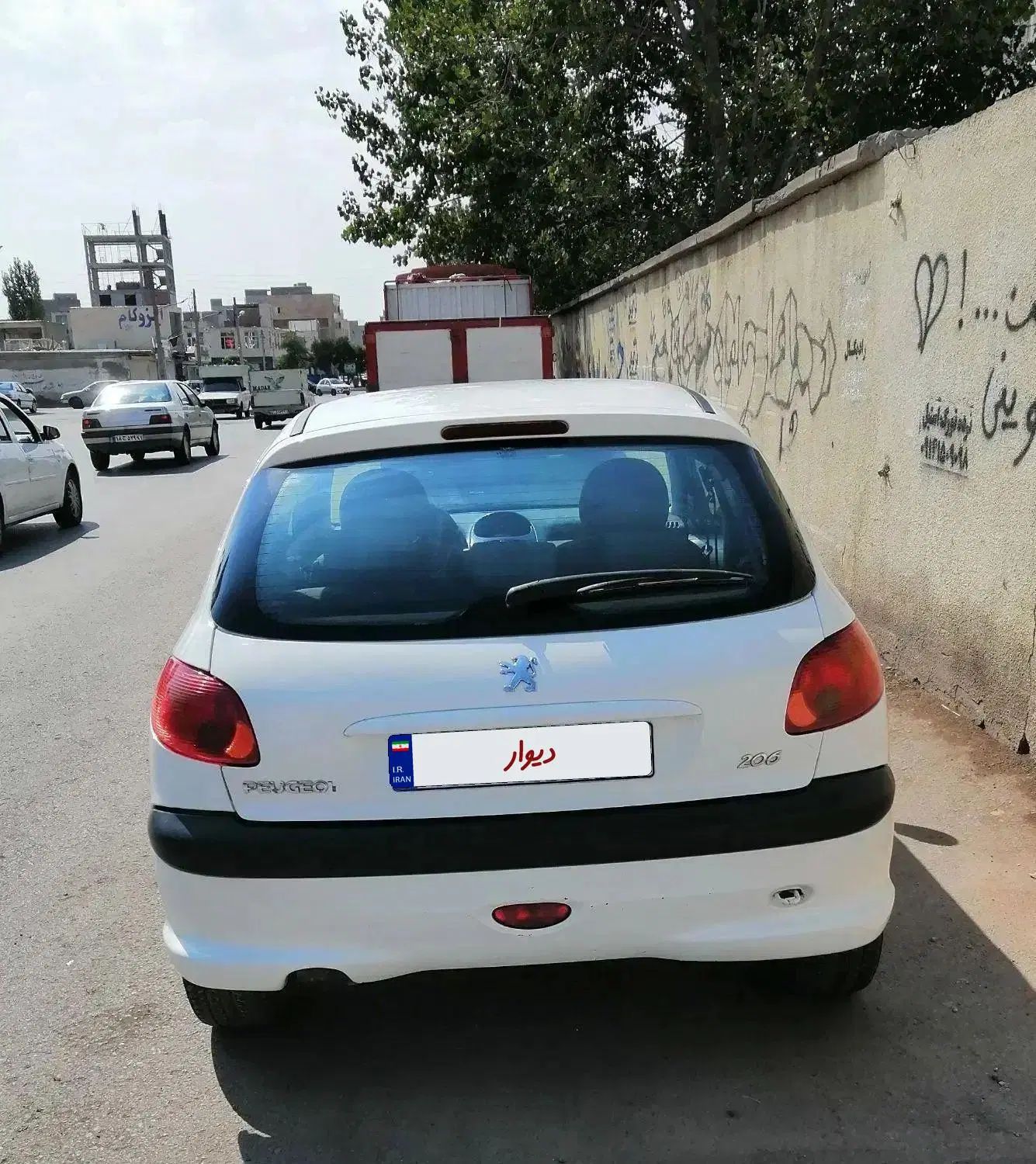 پژو 206 تیپ 2 - 1395