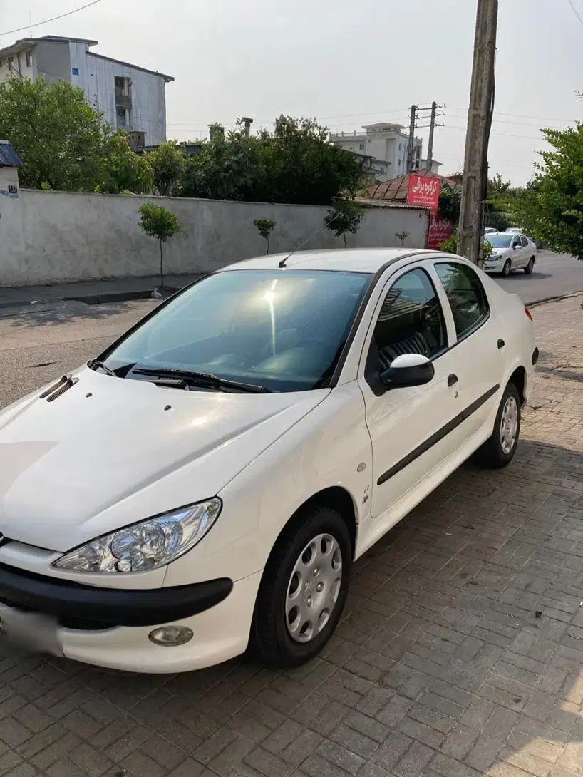 پژو ۲۰۶ صندوق دار v8 - 1393