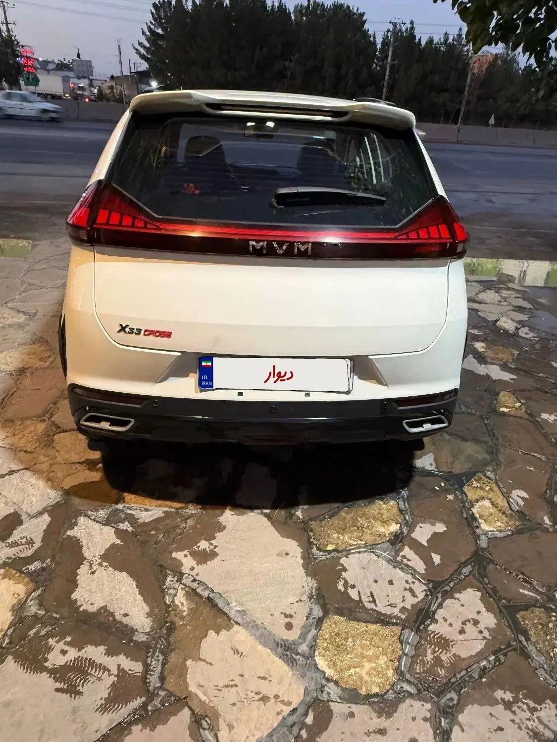 ام وی ام X33 دنده‌ای ساده - 1395