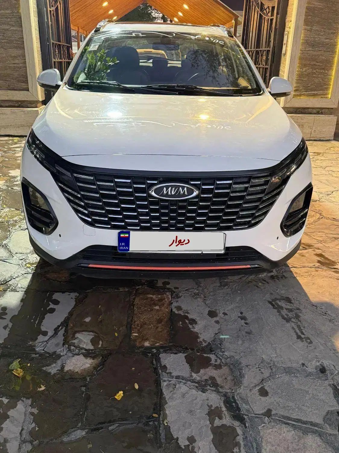 ام وی ام X33 دنده‌ای ساده - 1395
