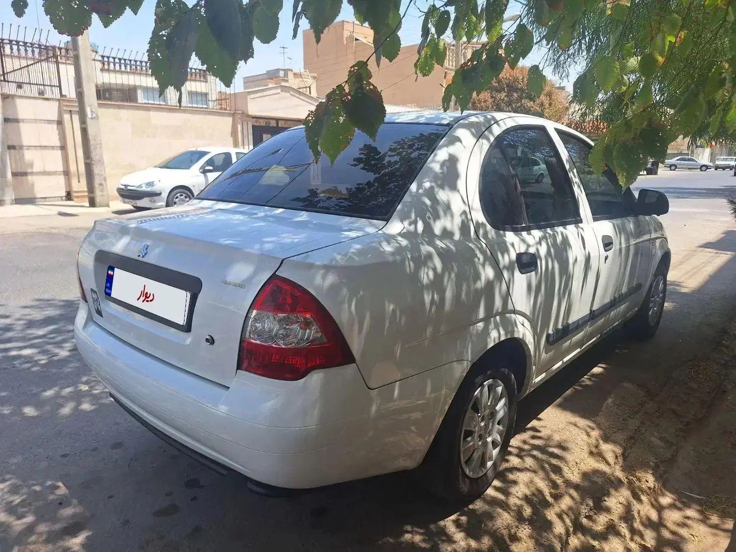 تیبا صندوق دار EX - 1395