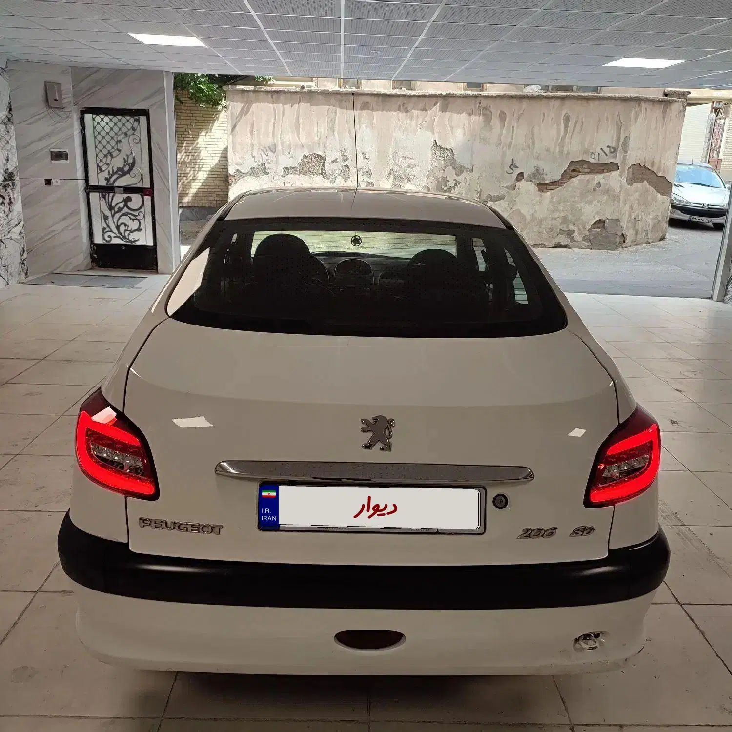 پژو ۲۰۶ صندوق دار v8 - 1399