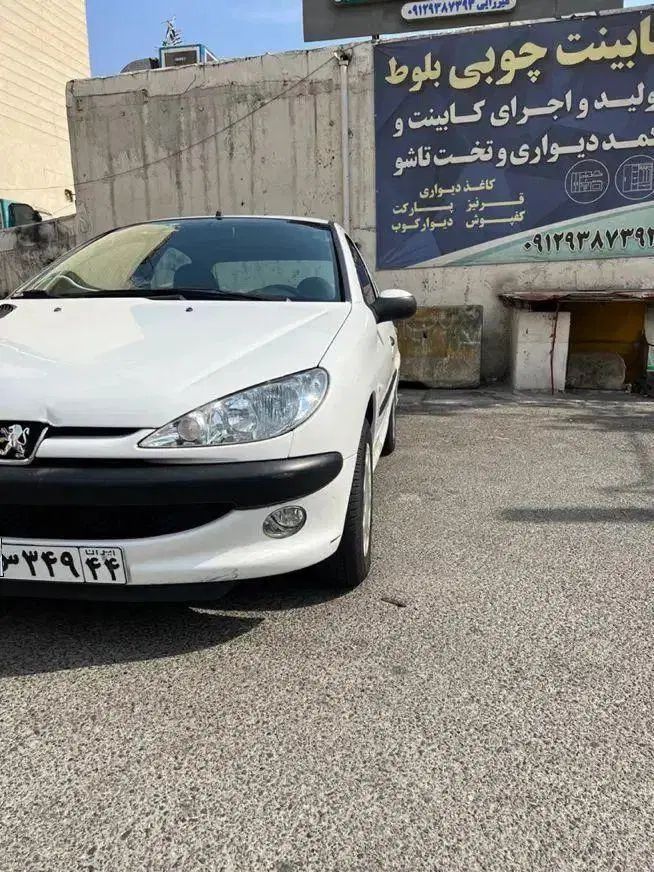 پژو ۲۰۶ صندوق دار v8 - 1398