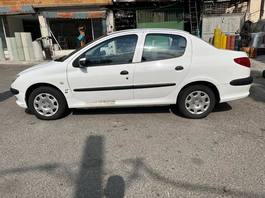 پژو ۲۰۶ صندوق دار v8 - 1398