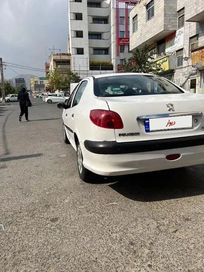 پژو ۲۰۶ صندوق دار v8 - 1398