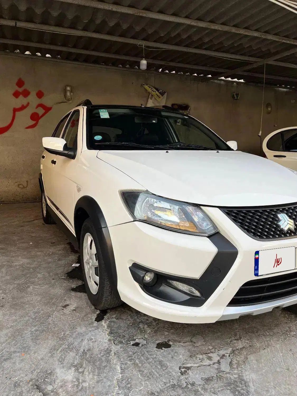 کوییک R دنده‌ای - 1403