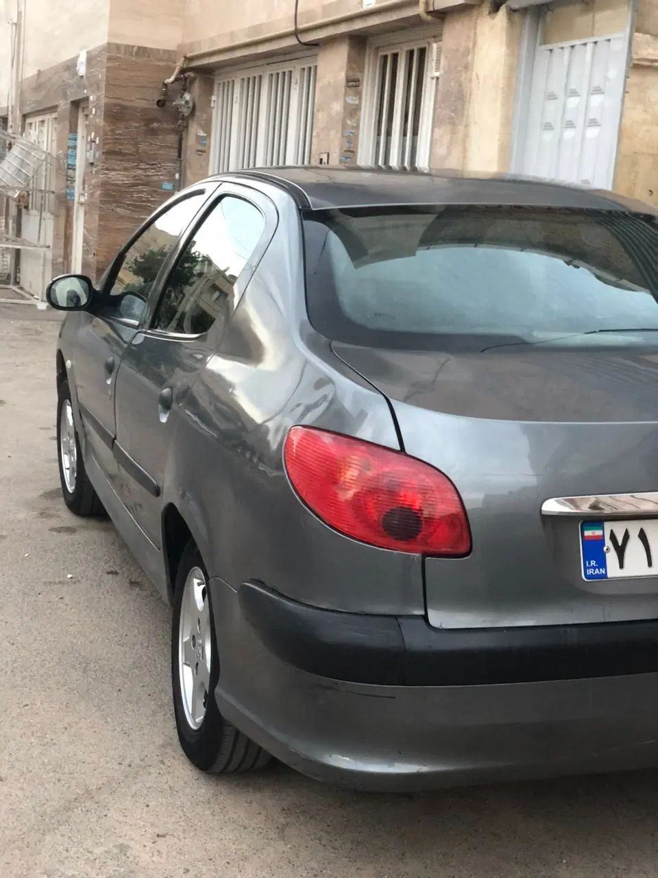 پژو ۲۰۶ صندوق دار v8 - 1386