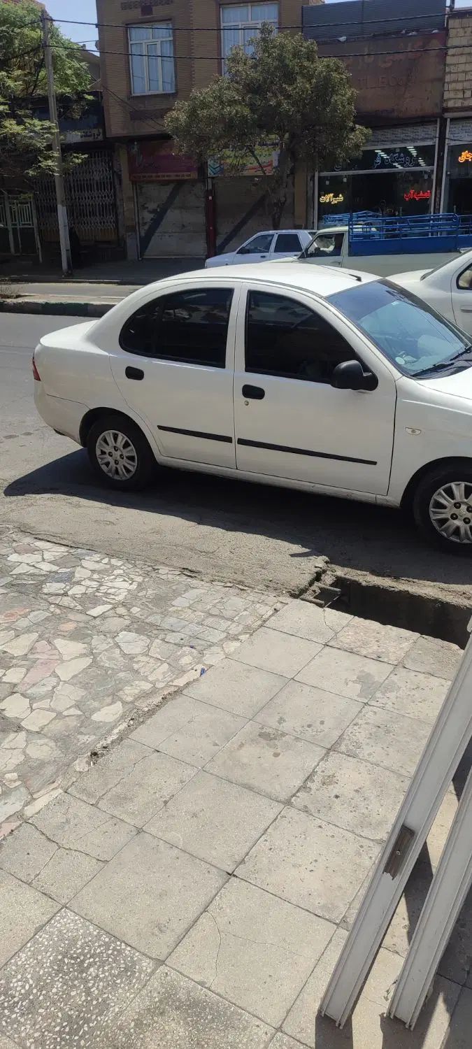 تیبا صندوق دار SX - 1400