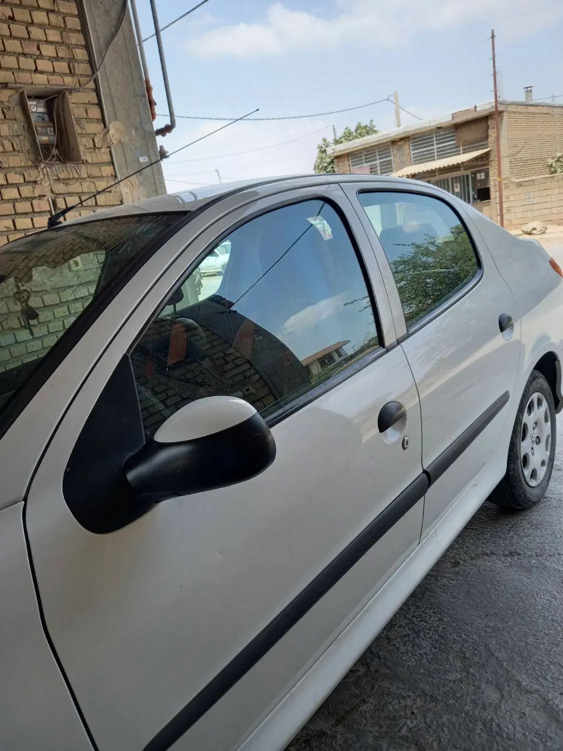 پژو ۲۰۶ صندوق دار v8 - 1393