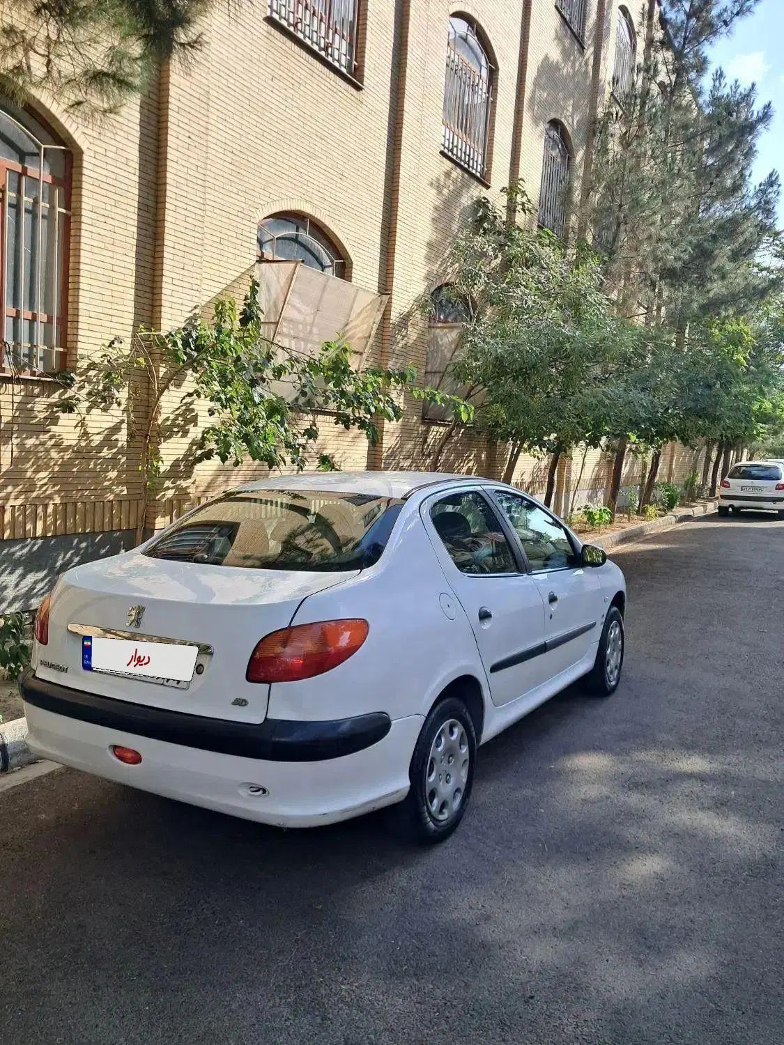خودرو پژو، ۲۰۶ صندوق دار آگهی ann_19989436