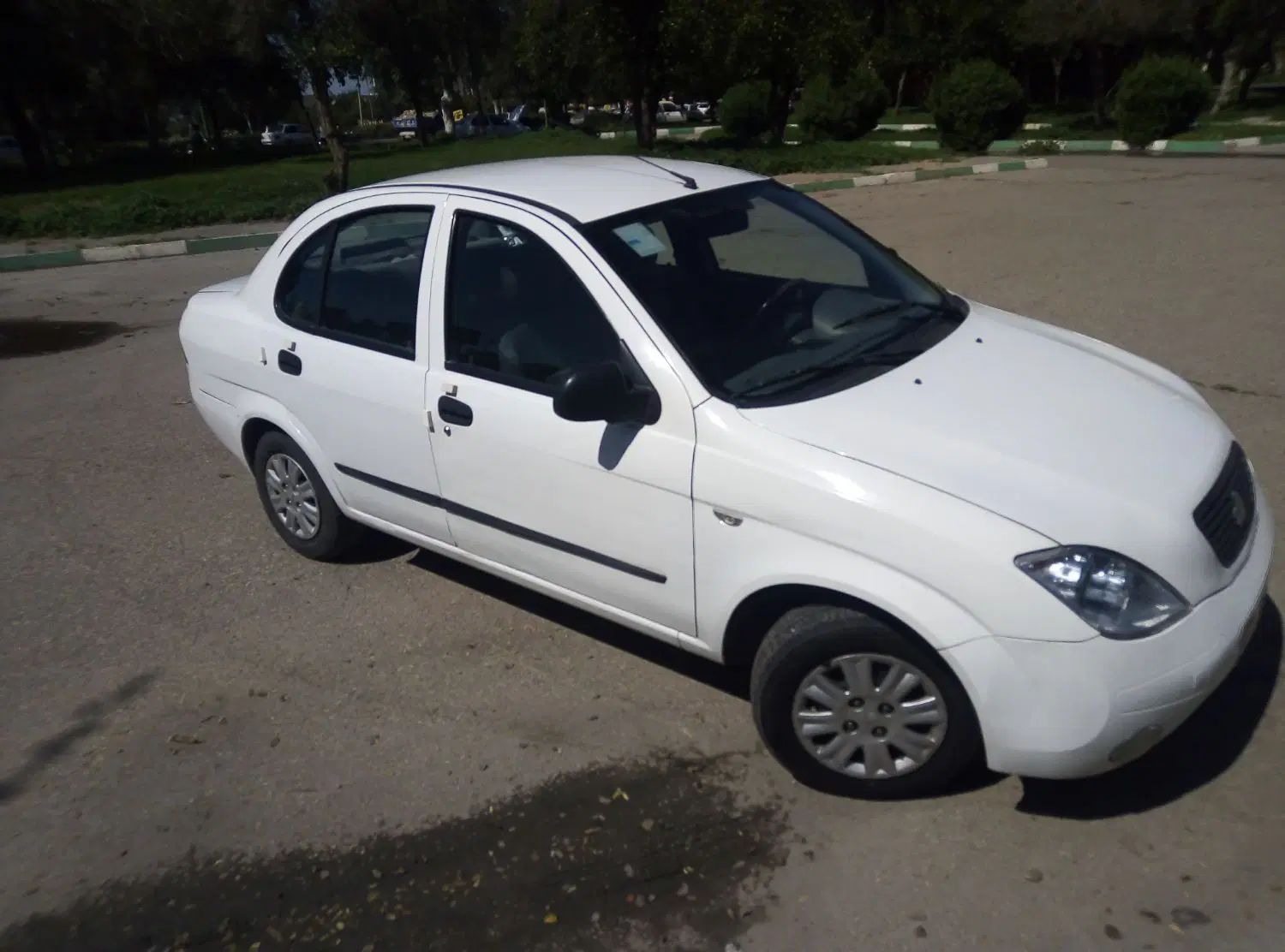 تیبا صندوق دار EX - 1395
