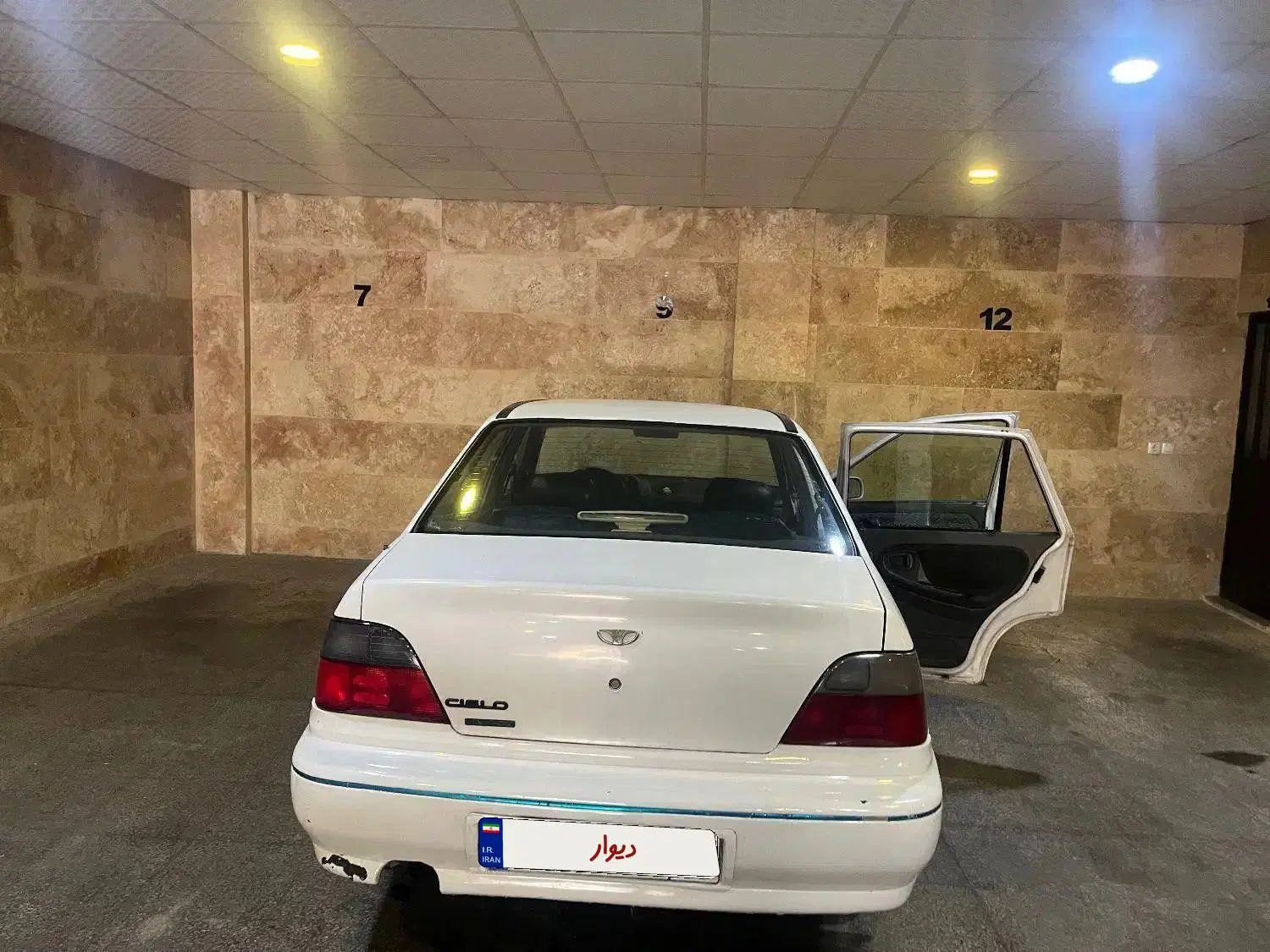 دوو سیلو سدان - 1381
