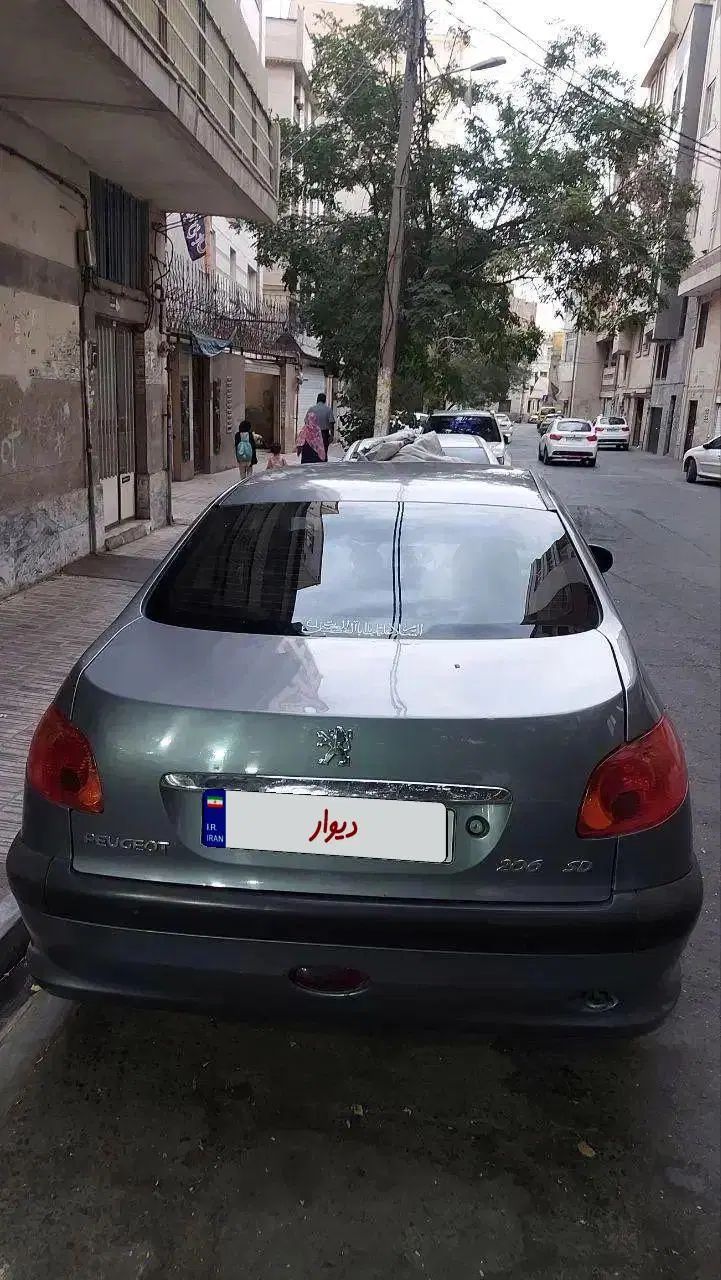 پژو ۲۰۶ صندوق دار v8 - 1394