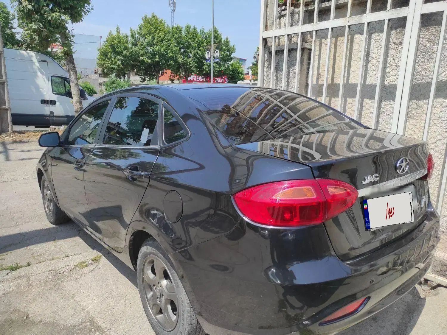 جک J4 اتوماتیک ساده - 1401