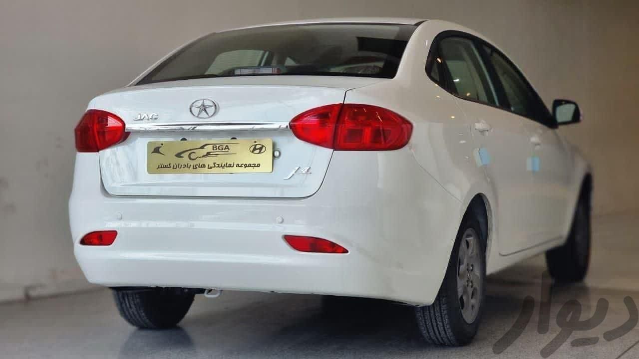 جک J4 اتوماتیک ساده - 1404