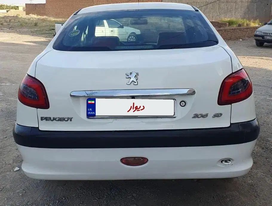 پژو ۲۰۶ صندوق دار v1 - 1389