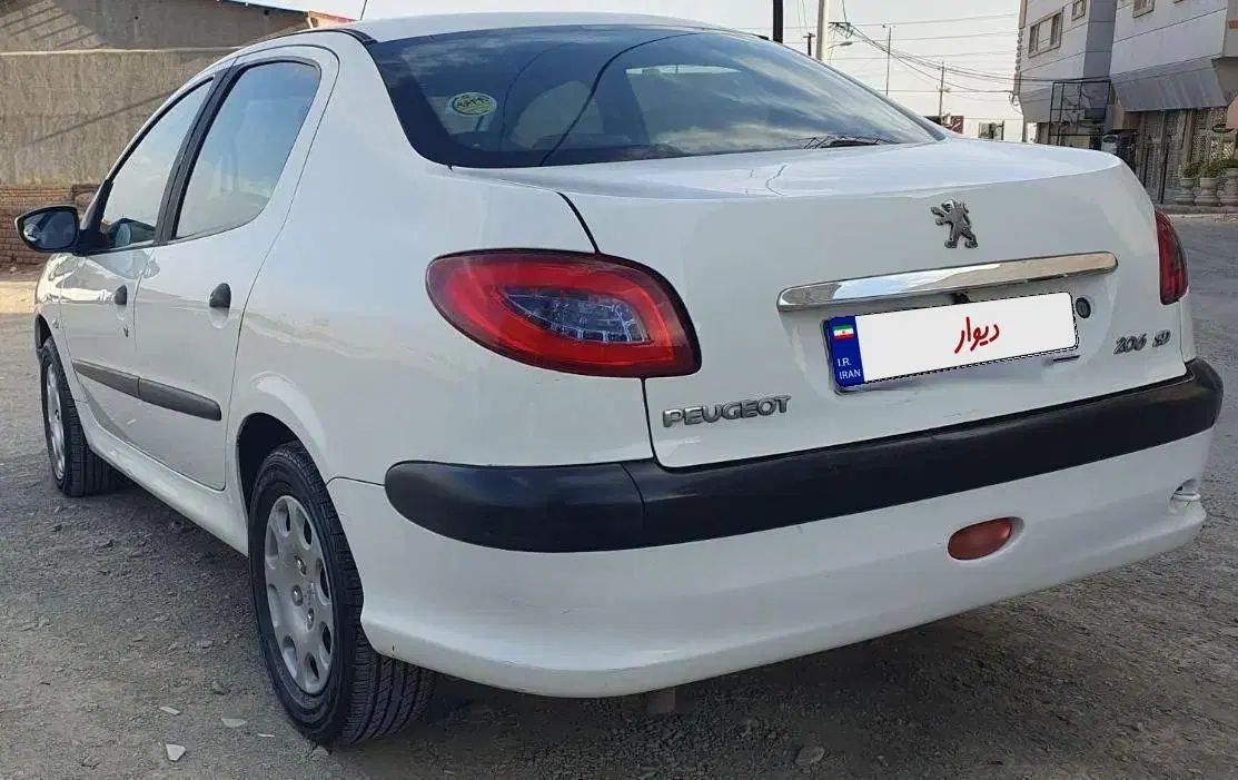پژو ۲۰۶ صندوق دار v1 - 1389