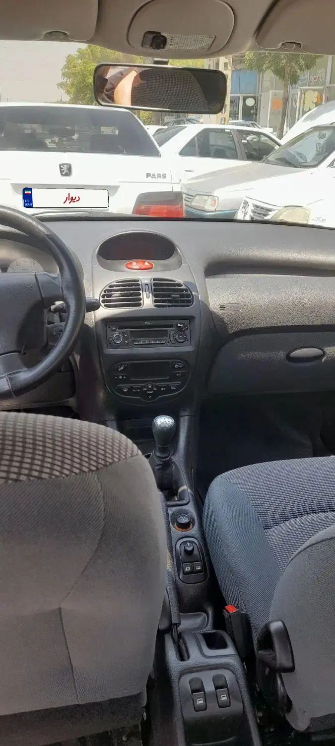 پژو ۲۰۶ صندوق دار v8 - 1398