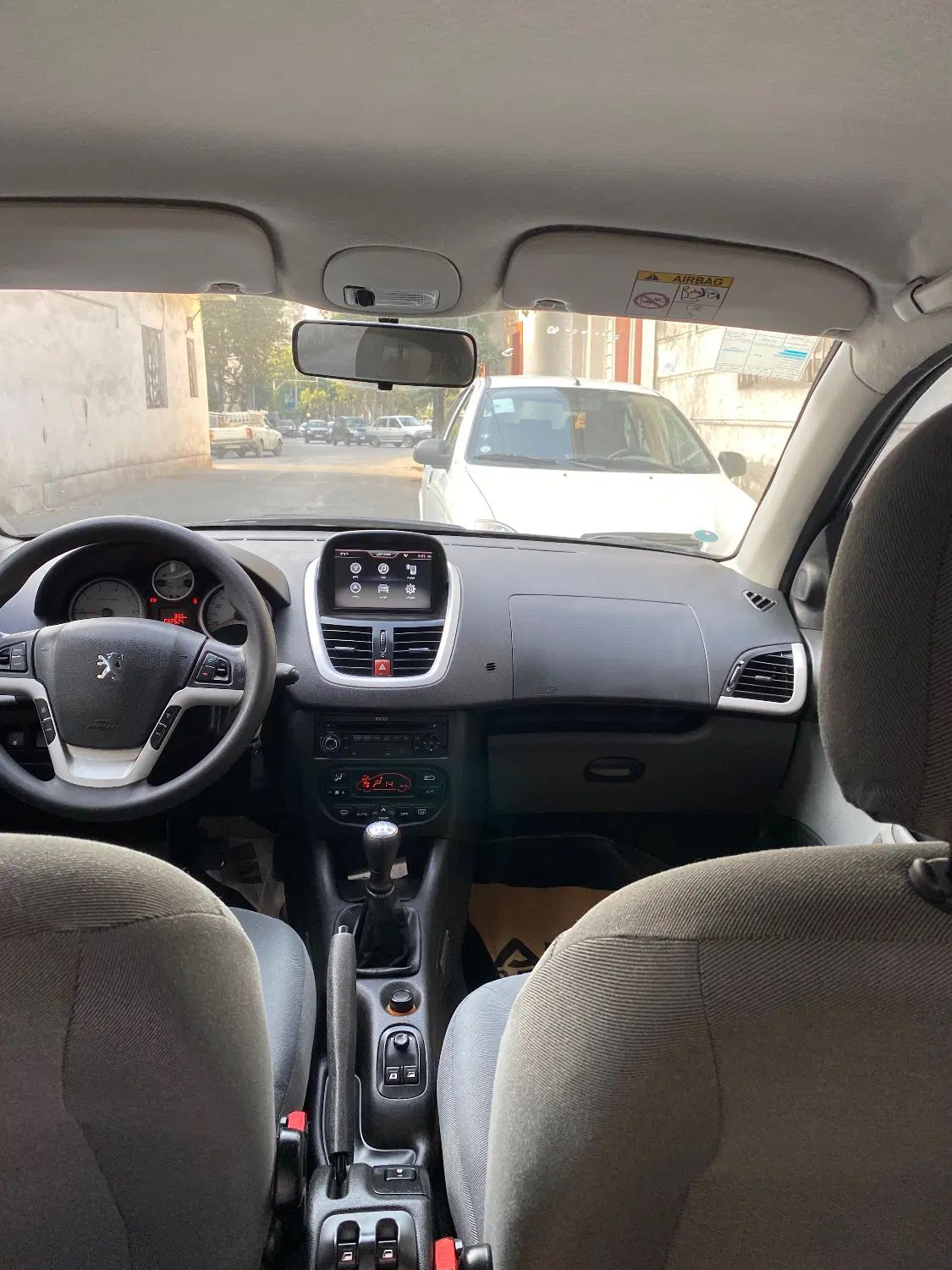 پژو 207 دنده‌ای فرمان هیدرولیک - 1399