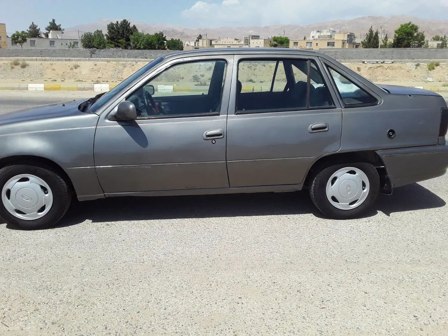 دوو سیلو سدان - 1380