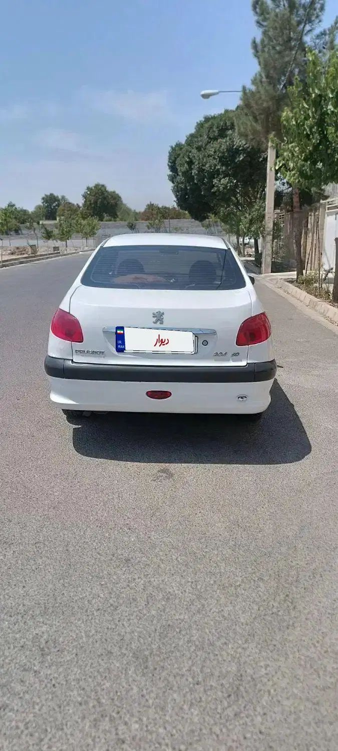 پژو ۲۰۶ صندوق دار v20 - 1389