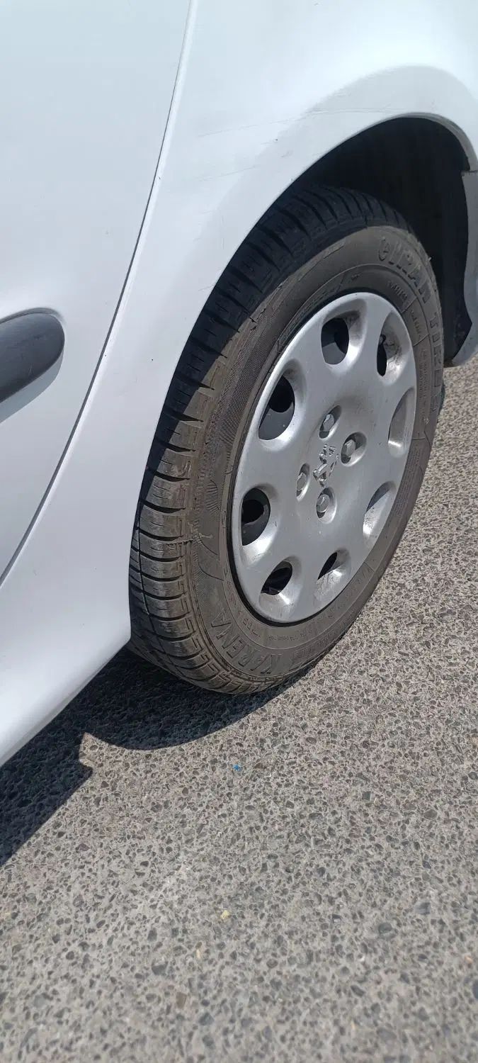 پژو ۲۰۶ صندوق دار v20 - 1389