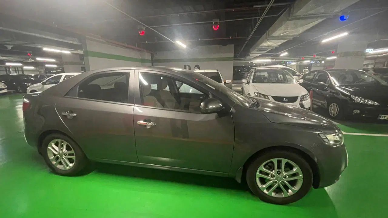 کیا سراتو 2.0 لیتر اتوماتیک GT لاین - 2017