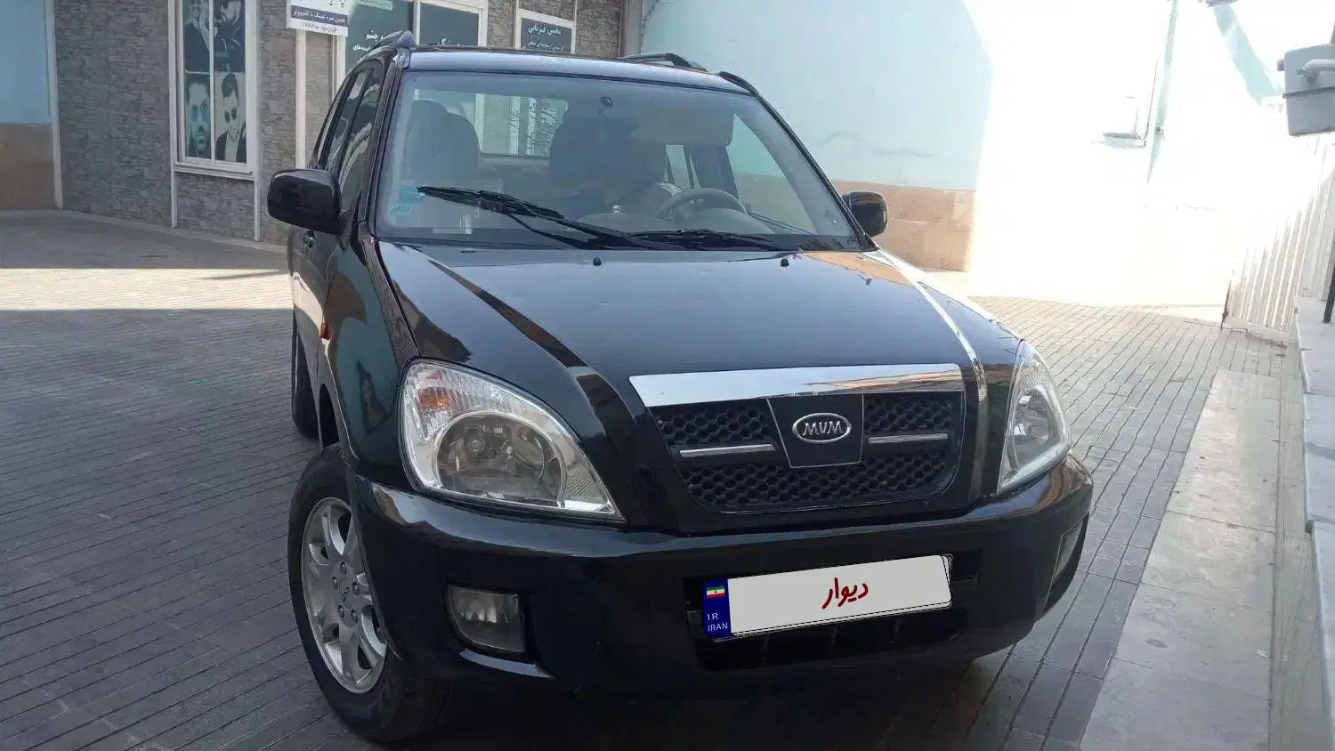 خودرو ام وی ام، X33 آگهی ann_19990296