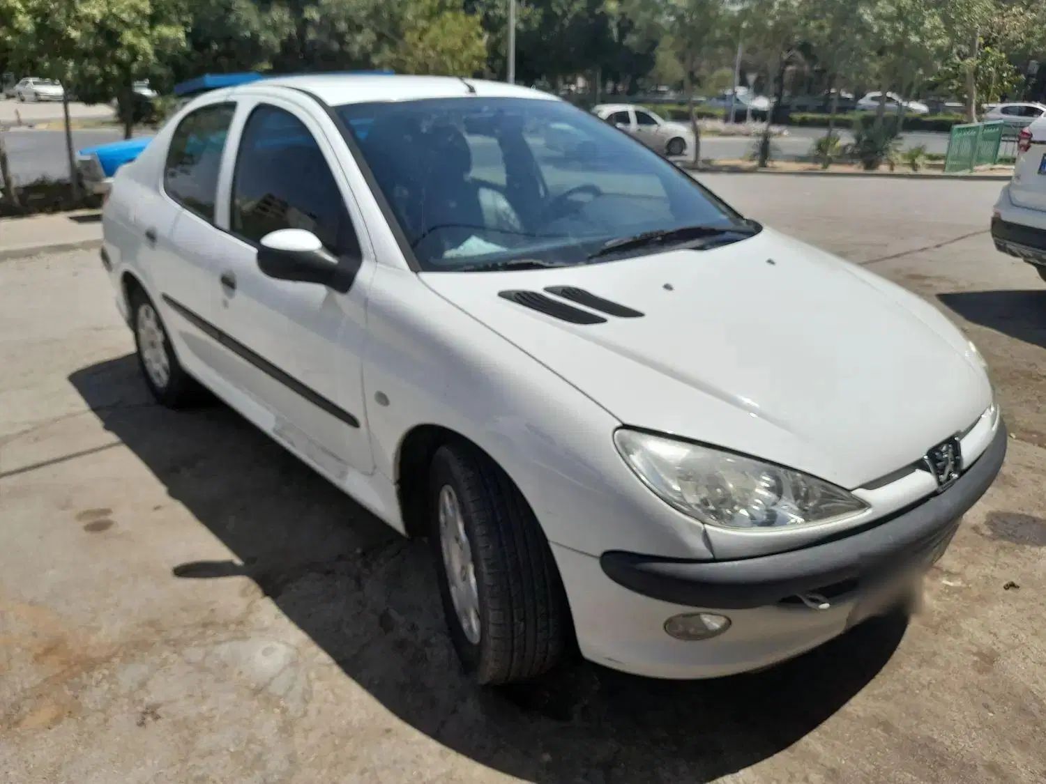 پژو ۲۰۶ صندوق دار v8 - 1398