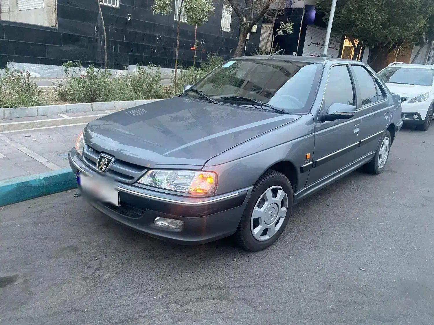 خودرو پژو، پارس آگهی ann_19990330