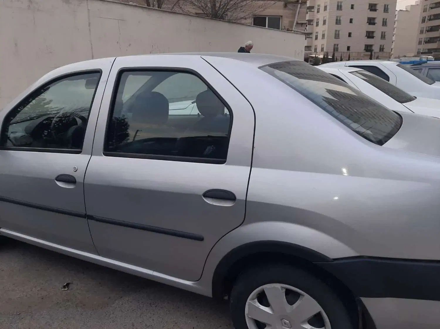 خودرو رنو، تندر 90 آگهی ann_19990616