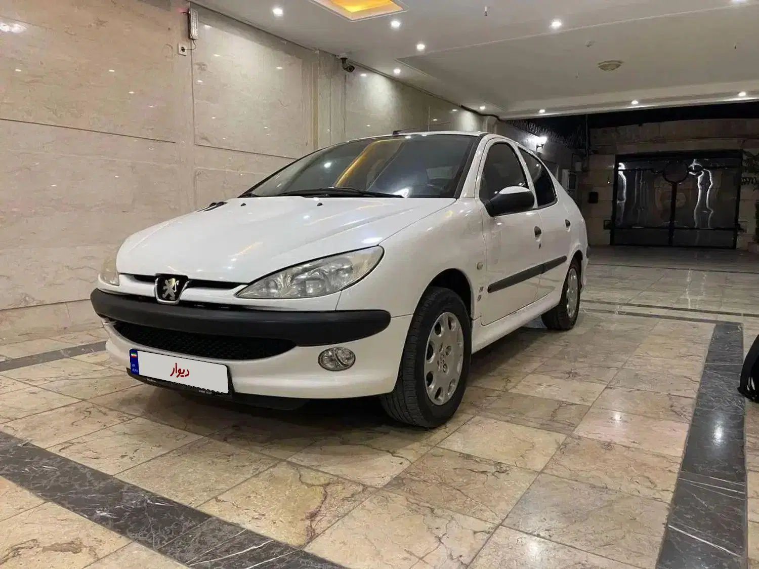 پژو ۲۰۶ صندوق دار v8 - 1396