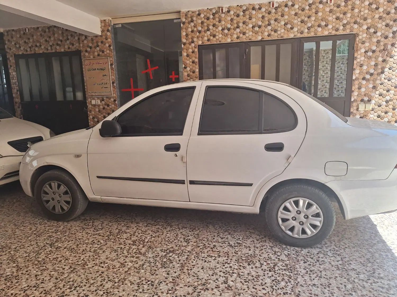تیبا صندوق دار SX - 1398