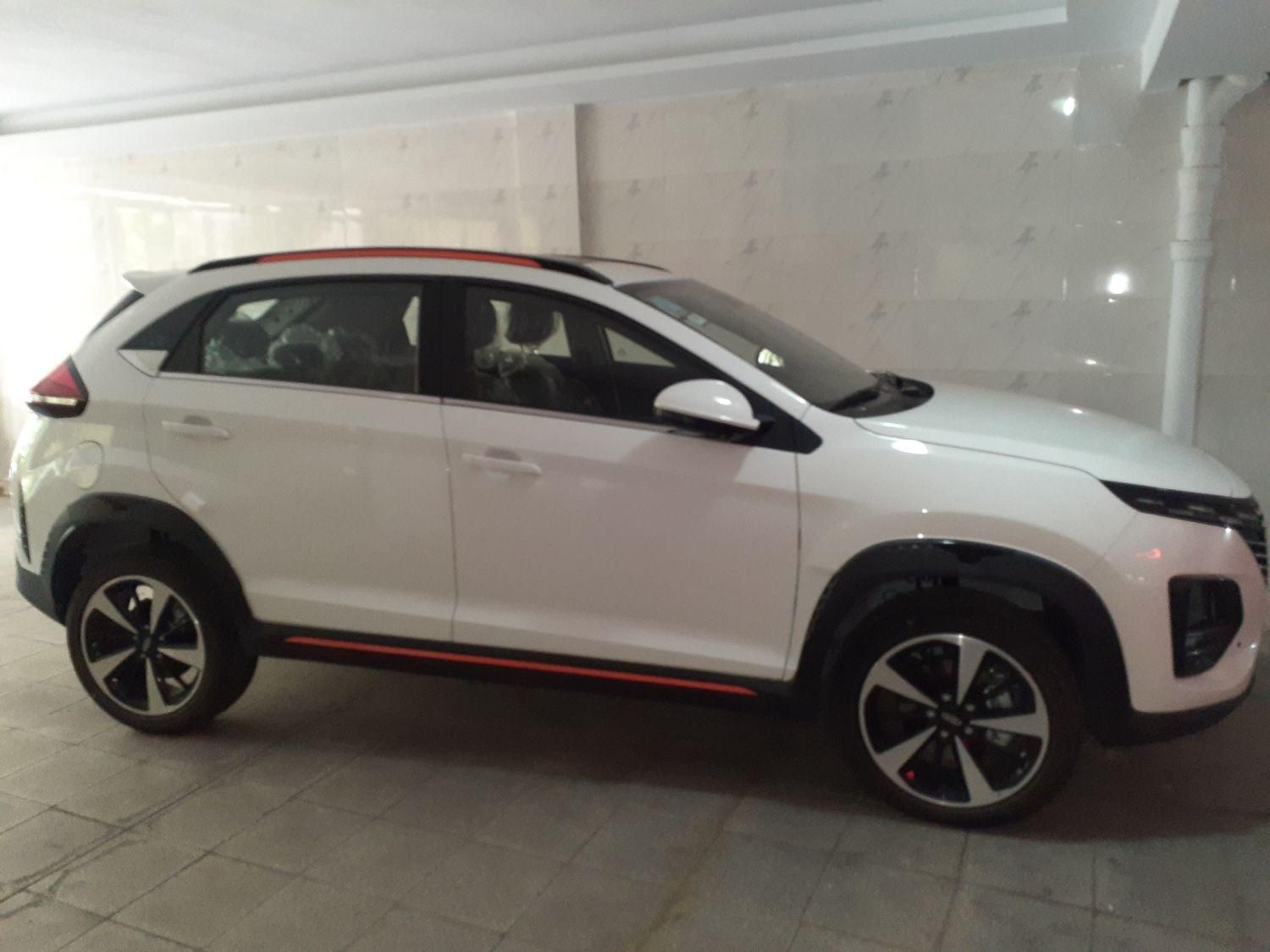 ام وی ام X33 دنده‌ای ساده - 1392