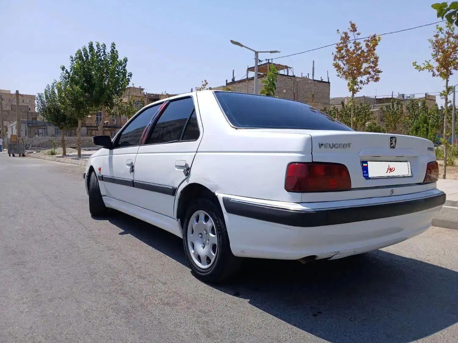 پژو پارس سال - 1392