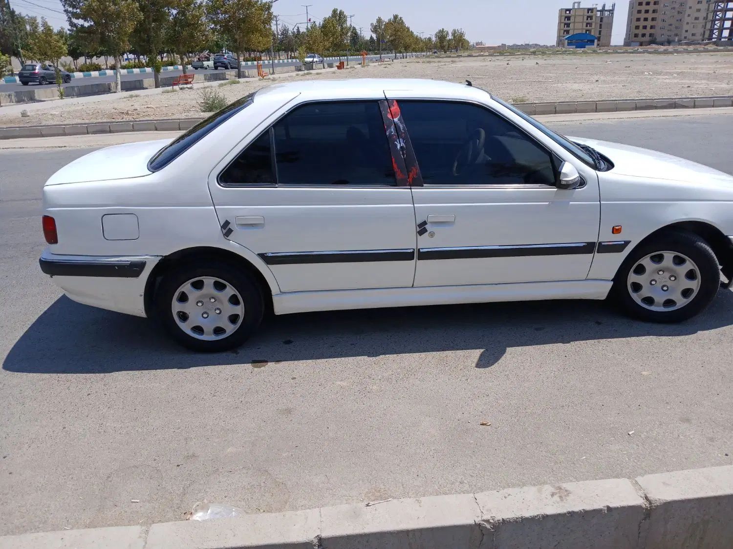 پژو پارس سال - 1392