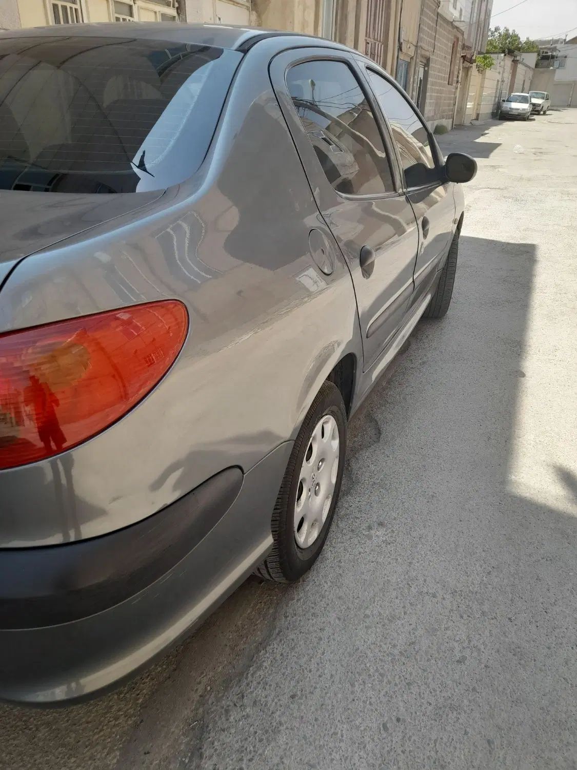 پژو ۲۰۶ صندوق دار v8 - 1392