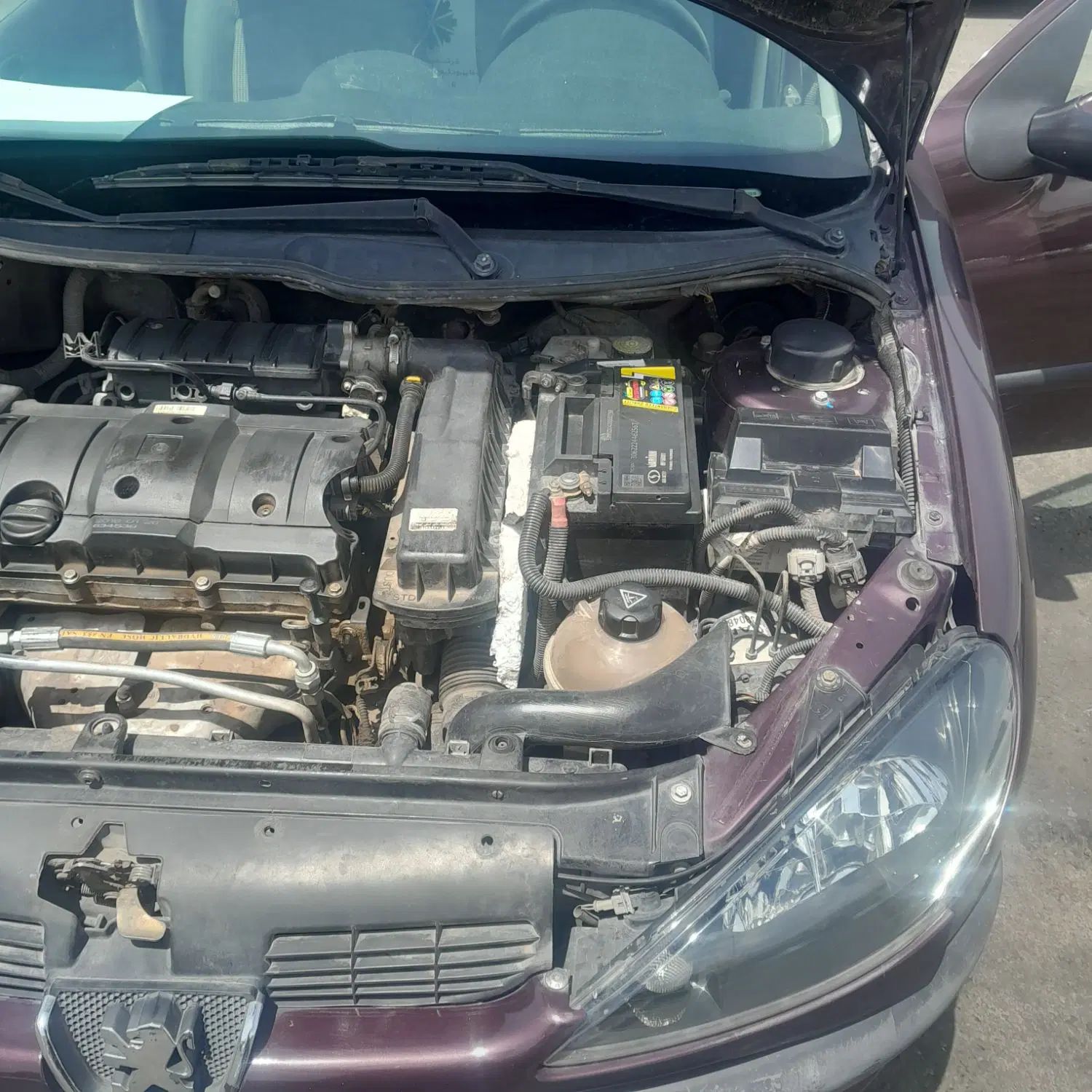 پژو ۲۰۶ صندوق دار v8 - 1394